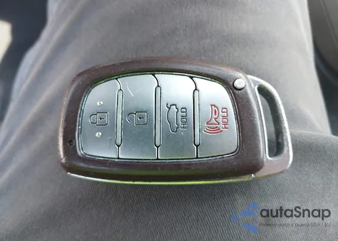 2017 Hyundai Elantra Se z USA, uszkodzony, nr VIN KMHD84LF5HU152826